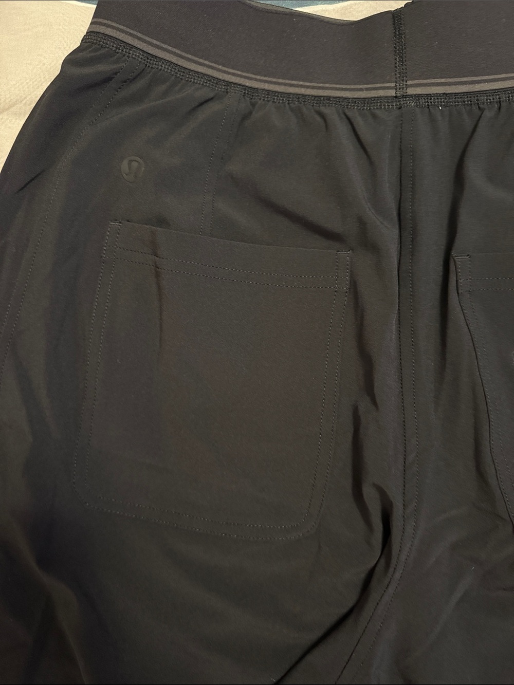 Lululemon Bermudas - Picture 4 of 10